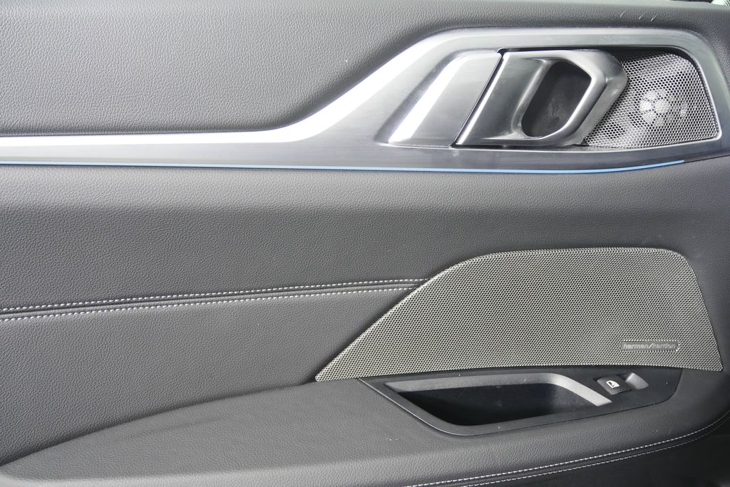 Thumbnail: 2025 BMW 4 Series - 14
