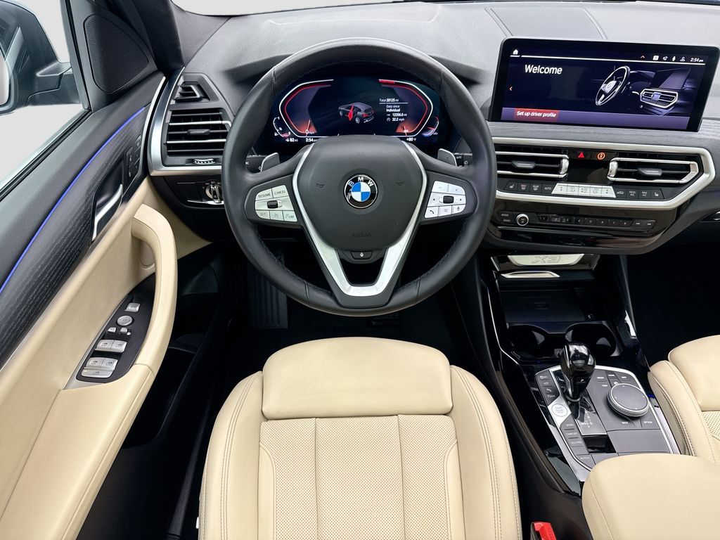 Thumbnail: 2023 BMW X3 - 10