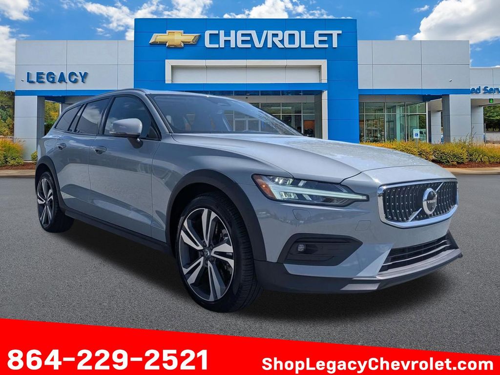 Gray (Vapour Grey Metallic) 2025 Volvo V60 Cross Country B5 Plus AWD Wagon All-Wheel Drive Automatic