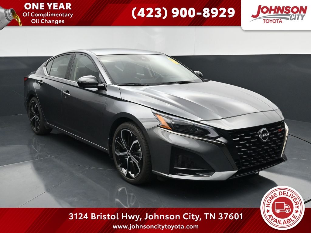  2023 Nissan Altima 2.5 SR FWD   