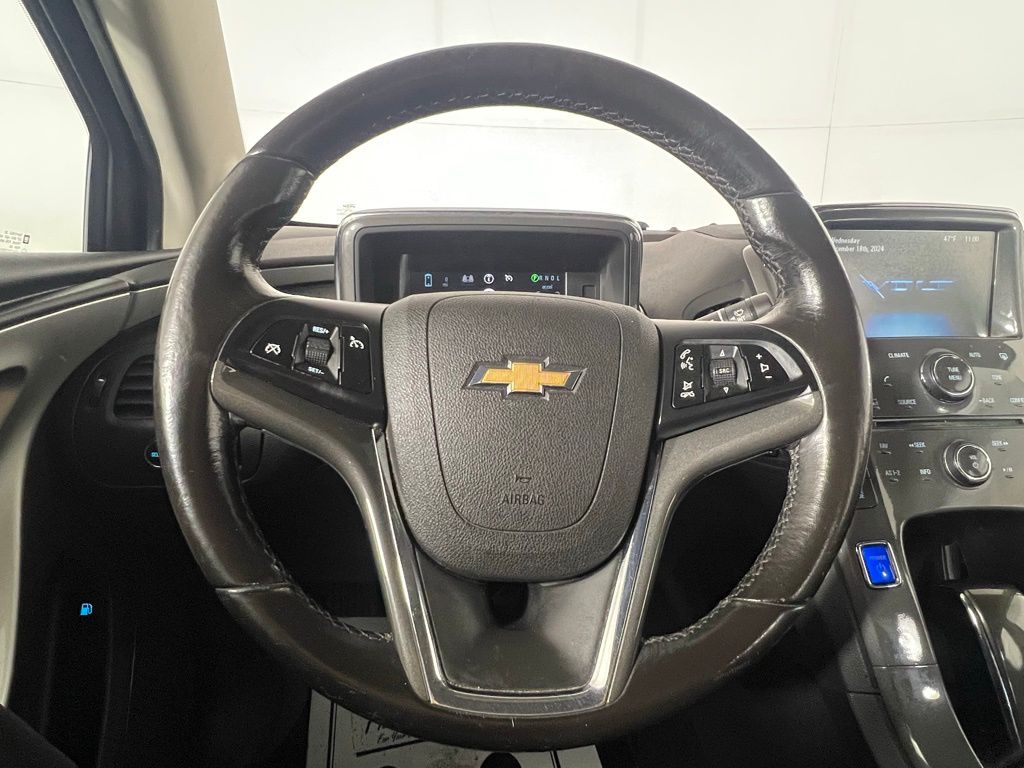 2015 Chevrolet Volt Base 10