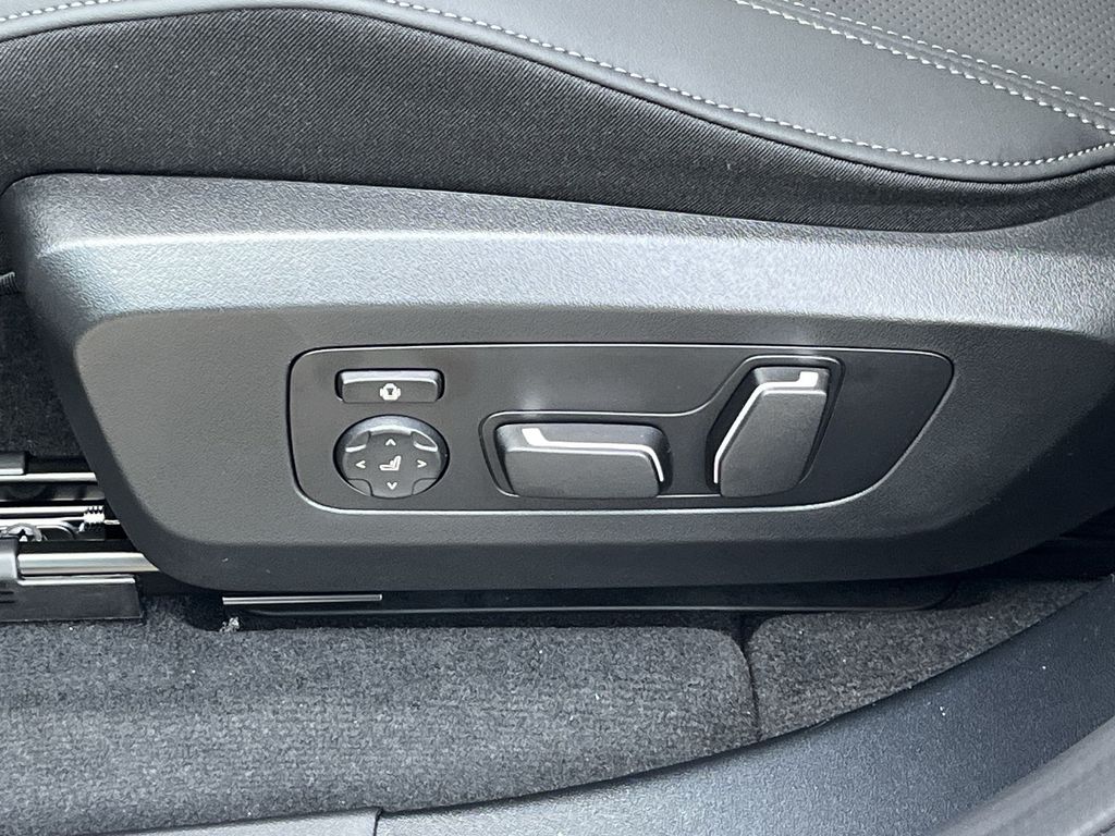 Thumbnail: 2026 BMW X3 - 4