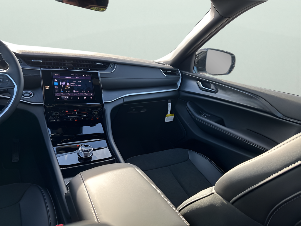 New Car 2025 Jeep Grand Cherokee L  For Sale Under $50,000 In Austin, Texas