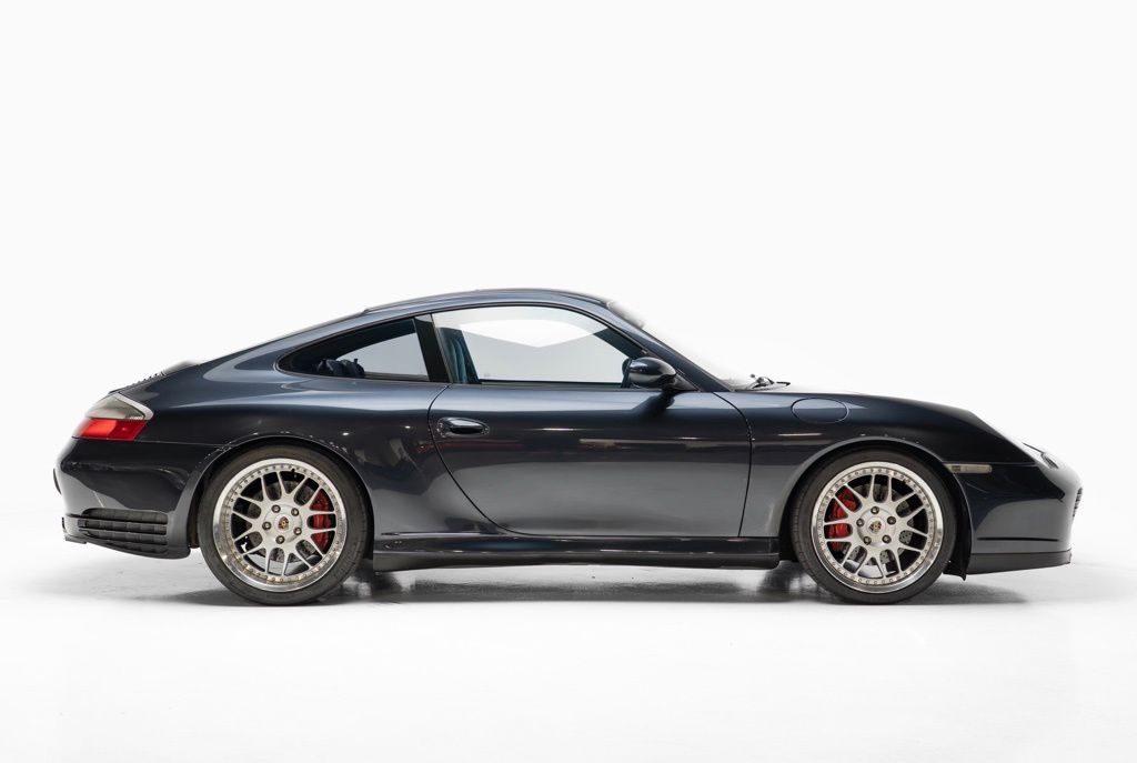 2004 Porsche 911 - Thumbnail 7