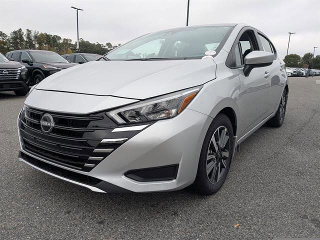 New 2025 Nissan Versa Sedan