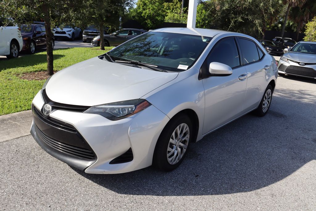 Thumbnail: 2018 Toyota Corolla - 1
