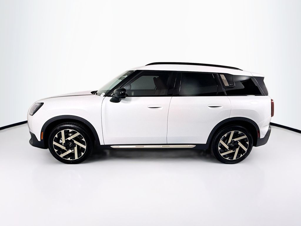 Thumbnail: 2027 MINI Cooper Countryman - 8