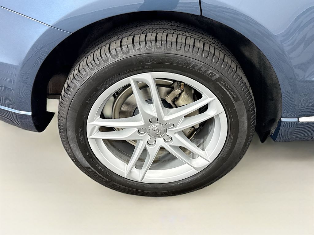 Thumbnail: 2017 Audi Q5 - 32