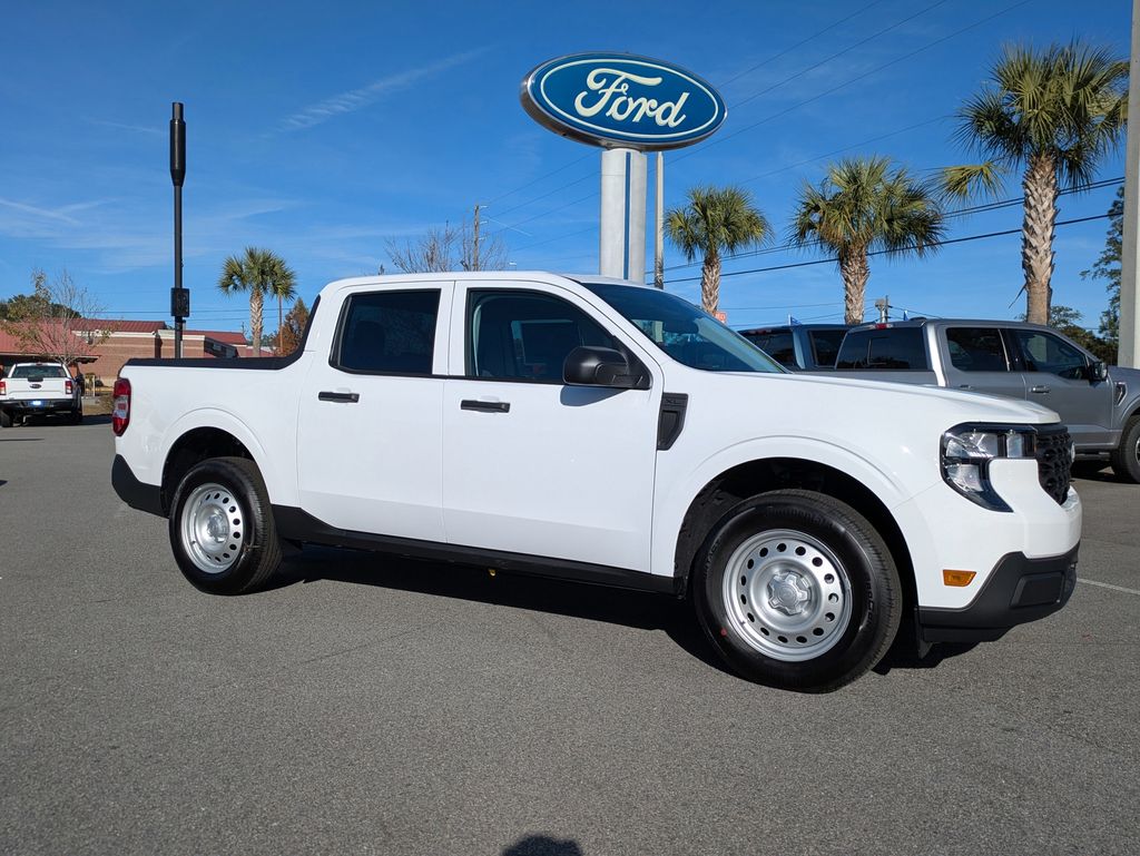 2025 Ford Maverick XL