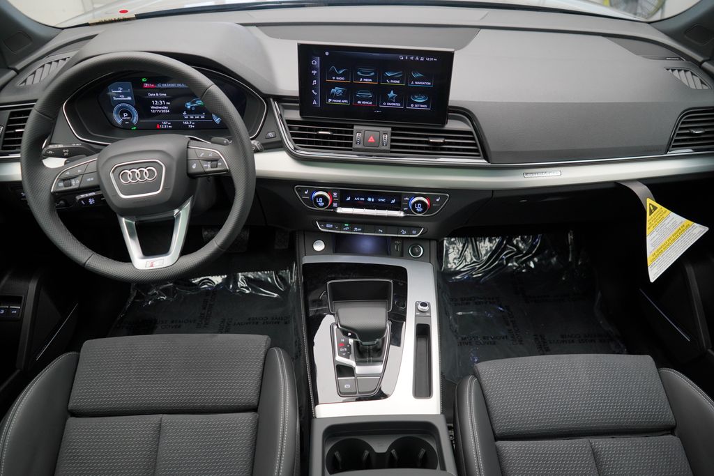 2024 Audi Q5 e  11