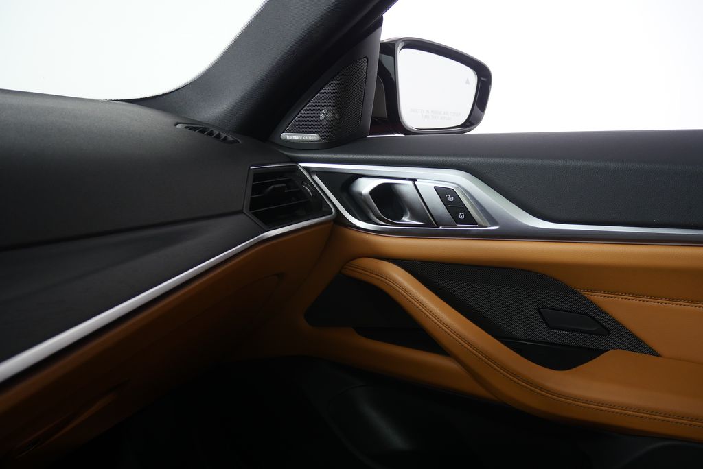 Thumbnail: 2024 BMW 4 Series - 30