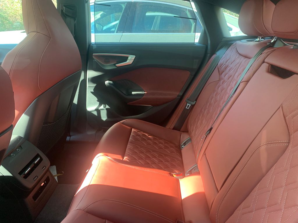 Thumbnail: 2025 Audi S5 - 5