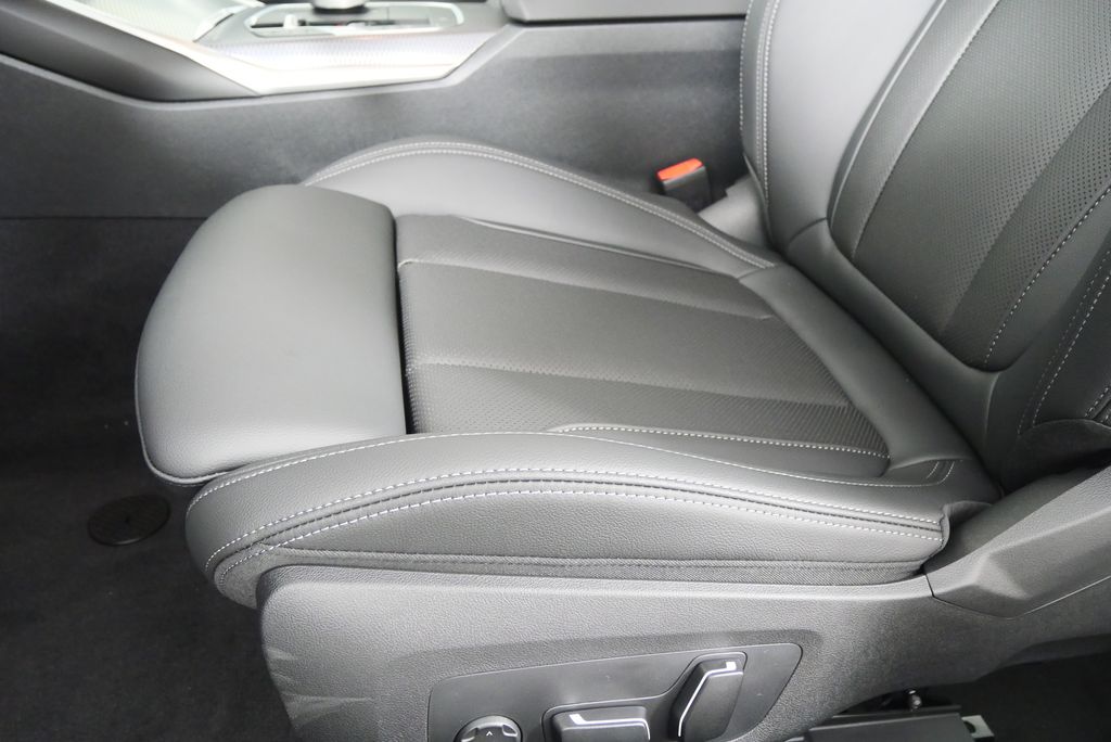 2026 BMW 4 Series 430i 9