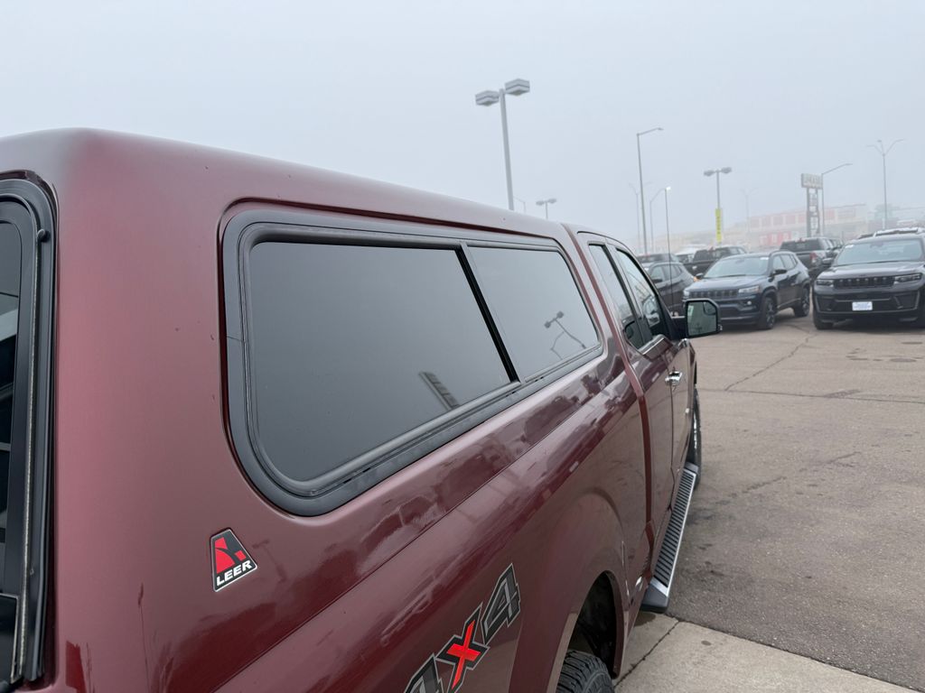 Used 2017 Brown Ford XLT image 17