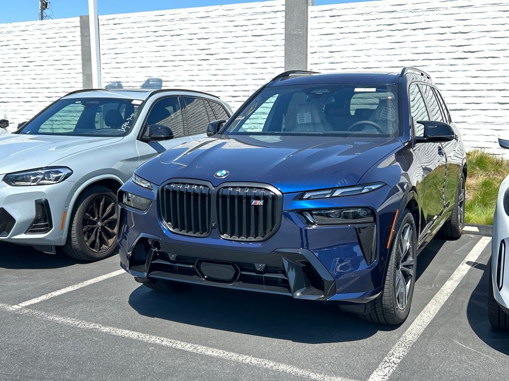 Thumbnail: 2026 BMW X7 - 2