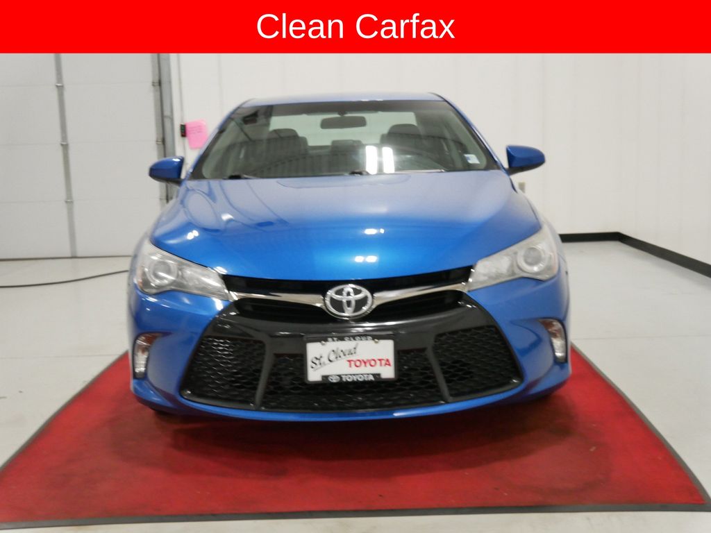 Used 2017 Toyota Camry SE with VIN 4T1BF1FKXHU703630 for sale in Waite Park, Minnesota