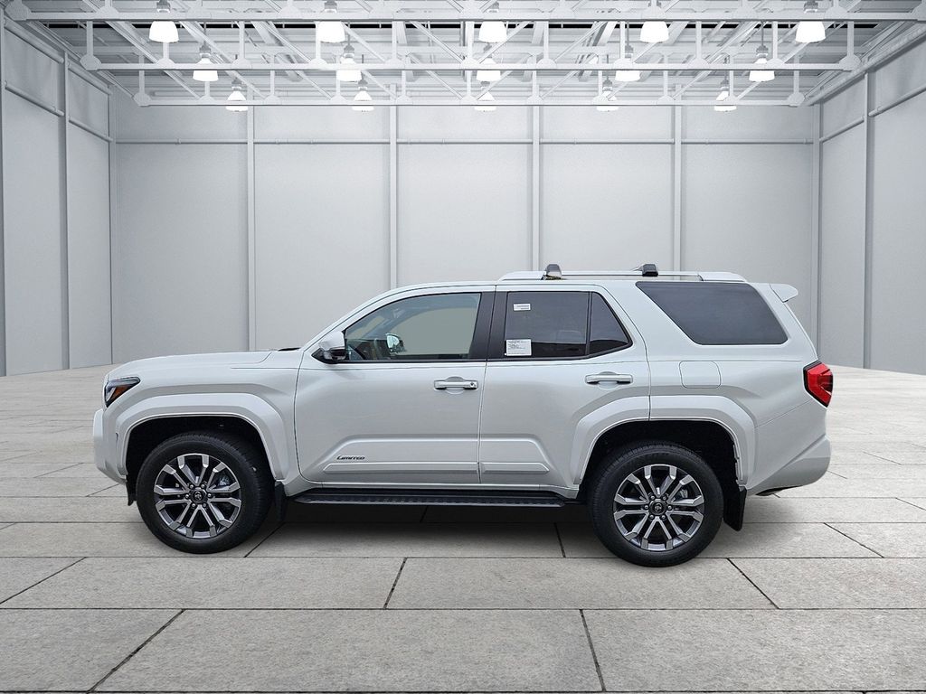 Thumbnail: 2025 Toyota 4Runner - 6