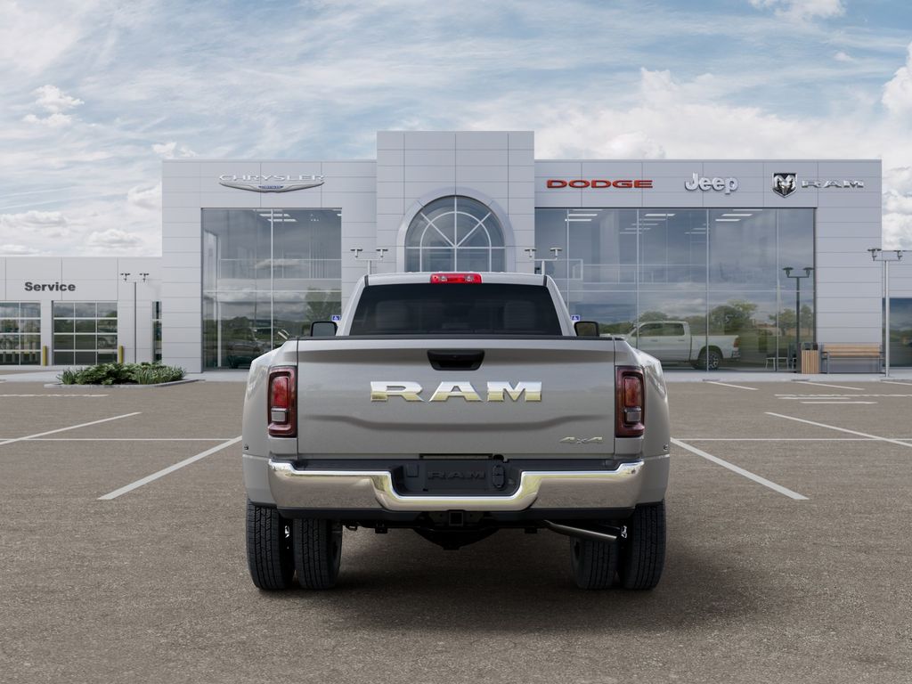 New 2026 Silver Zynith Ram Tradesman image 7
