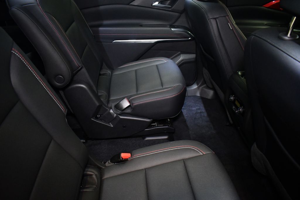 Thumbnail: 2025 Chevrolet Traverse - 29