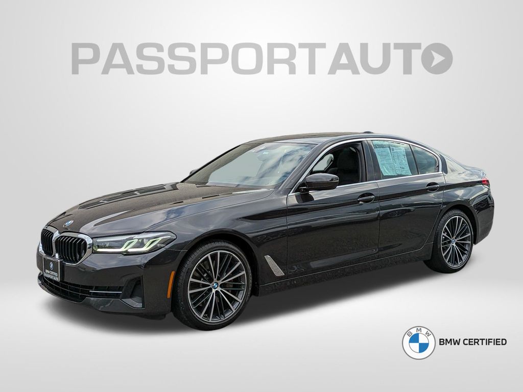 Gray (Dark Graphite Metallic) 2023 BMW 5 Series Sedan All-Wheel Drive 8-Speed Automatic