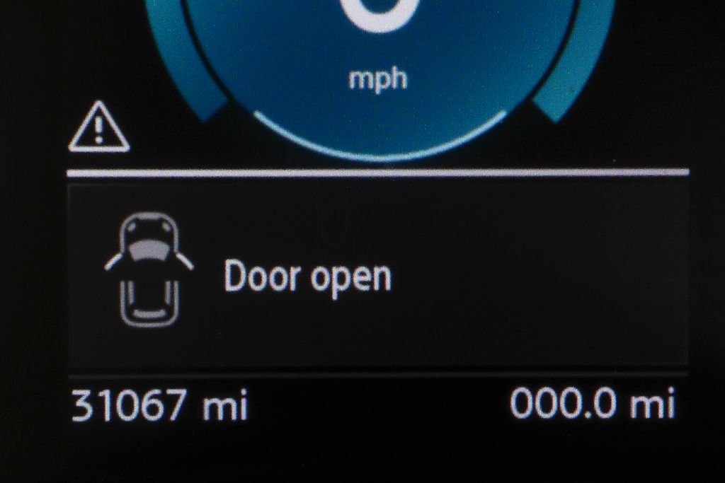 Thumbnail: 2023 MINI Cooper - 30