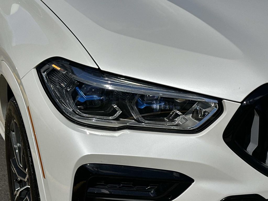 Thumbnail: 2023 BMW X6 - 4