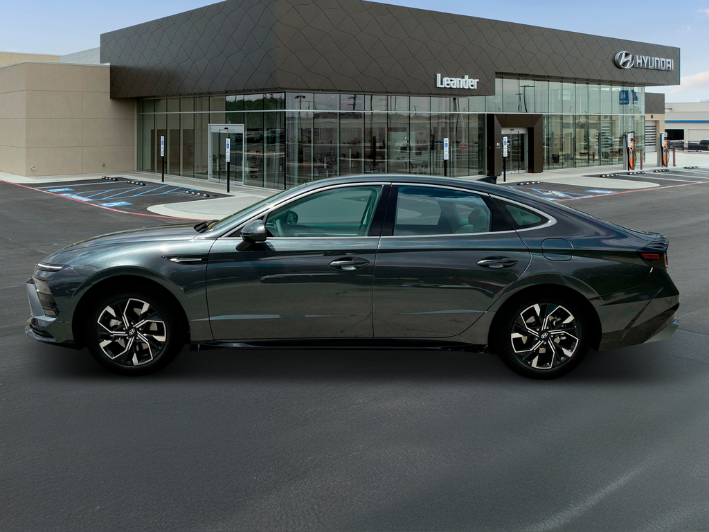2025 Hyundai Sonata SEL 3