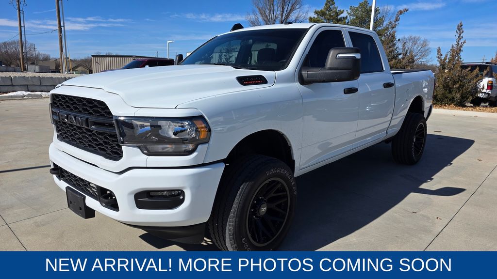 2024 RAM 2500 Tradesman Crew Cab 4WD