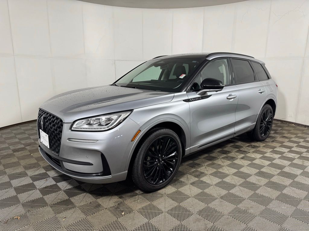 Silver Radiance Metallic Clearcoat 2023 Lincoln Corsair Reserve AWD SUV / Crossover All-Wheel Drive 8-Speed Automatic