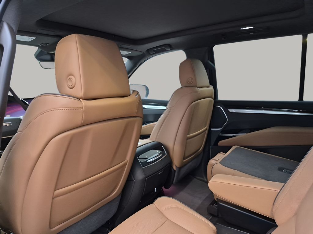 New 2026  Cadillac Luxury image 18