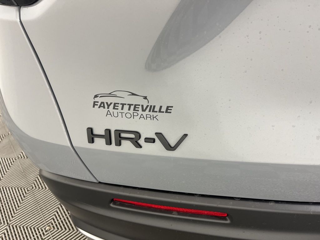 Thumbnail: 2026 Honda HR-V - 16