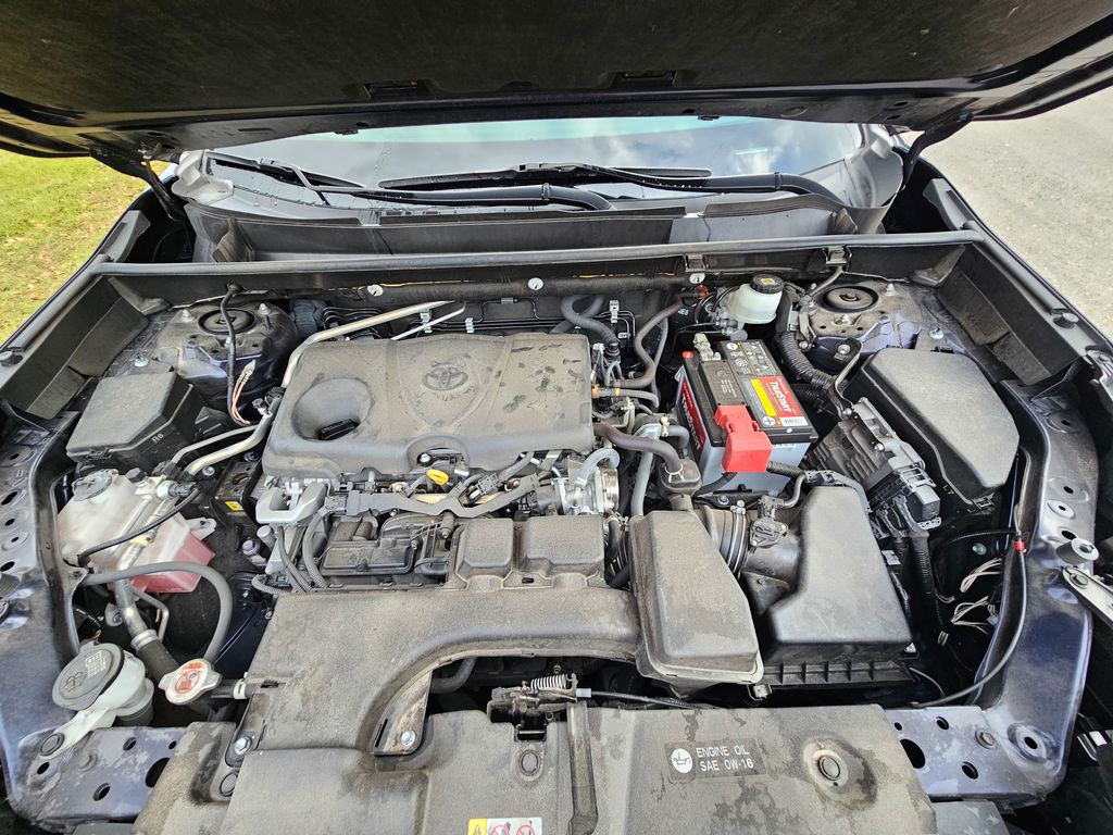 2022 Toyota RAV4 Limited 11
