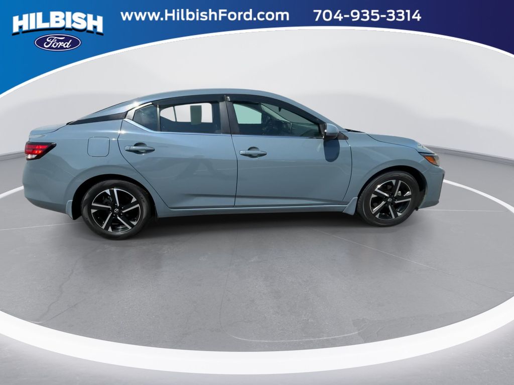 Used 2025 Atlantic Gray M Nissan SV image 9