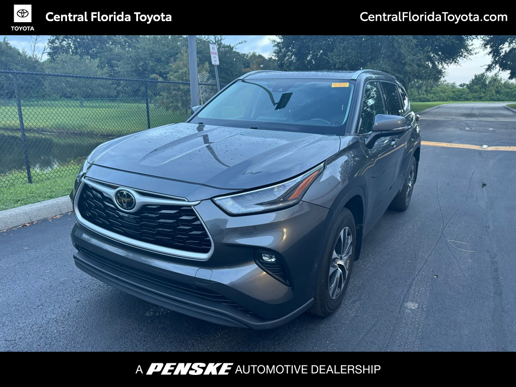 2021 Toyota Highlander XLE -
                Orlando, FL