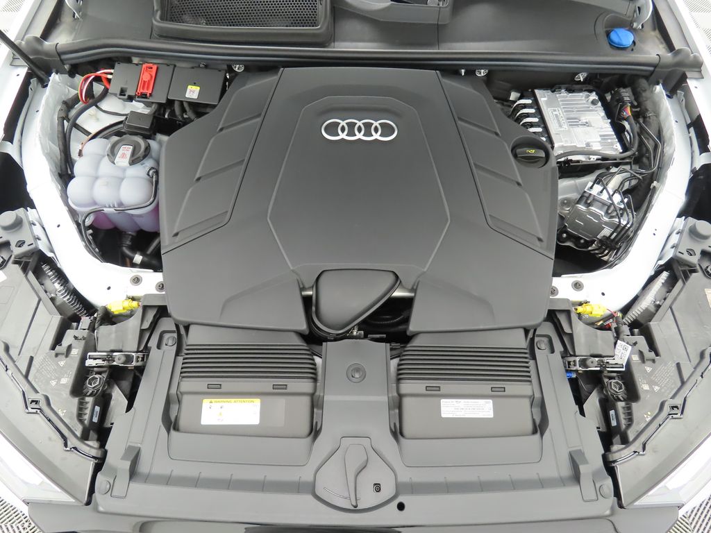 Thumbnail: 2025 Audi Q7 - 29
