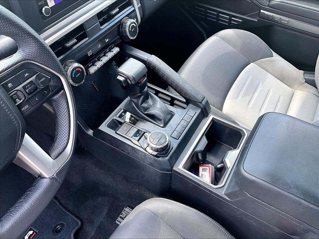 2024 Toyota Tacoma — photo 20