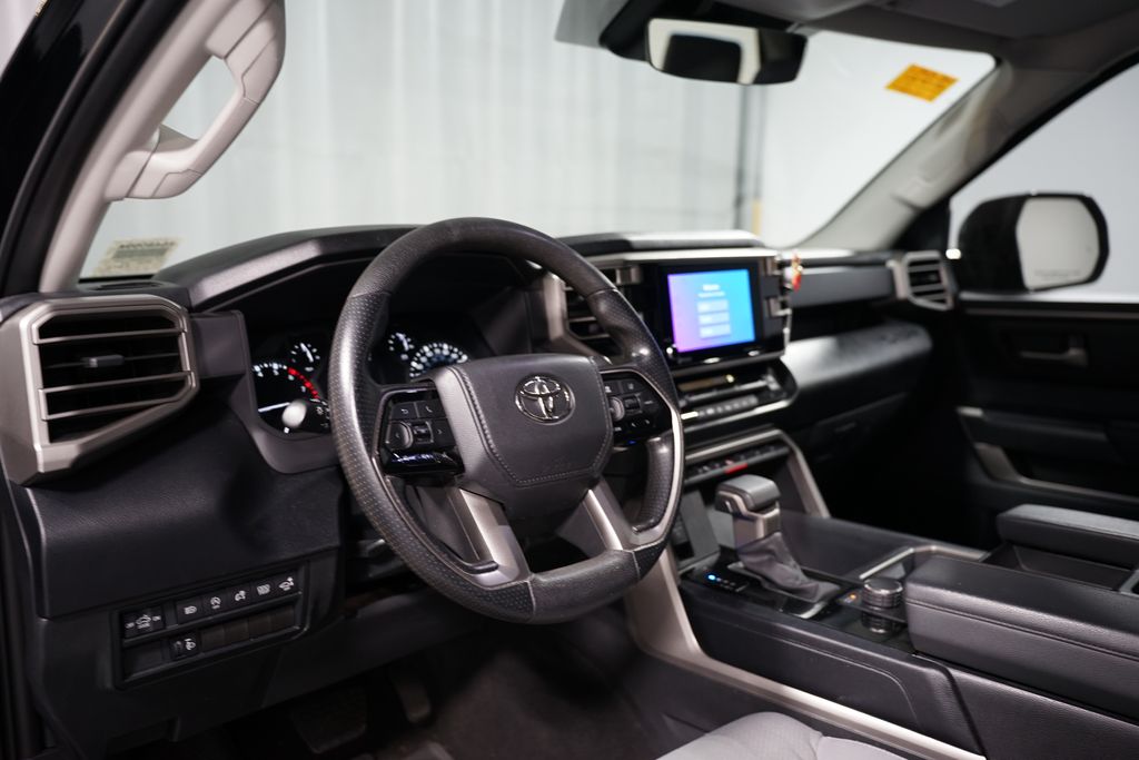 2022 Toyota Tundra SR5 7