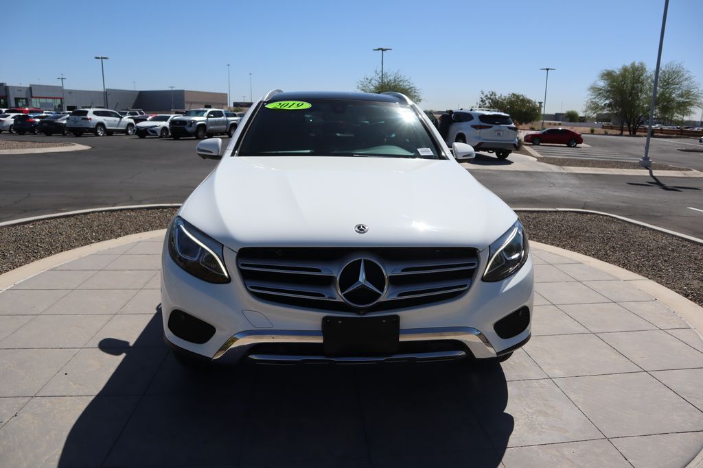 2019 Mercedes-Benz GLC 300 2