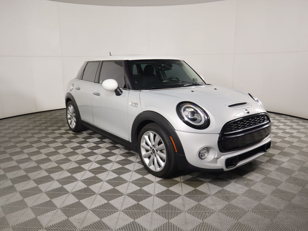 Thumbnail: 2019 MINI Cooper - 3