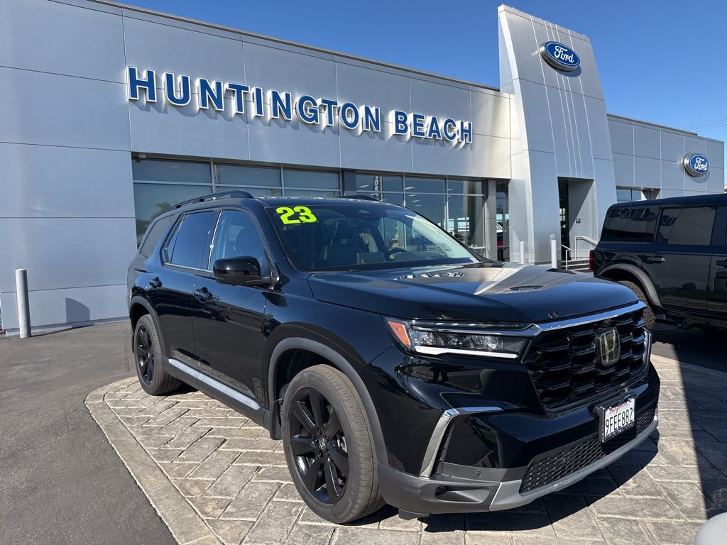 2023 Honda Pilot Elite AWD