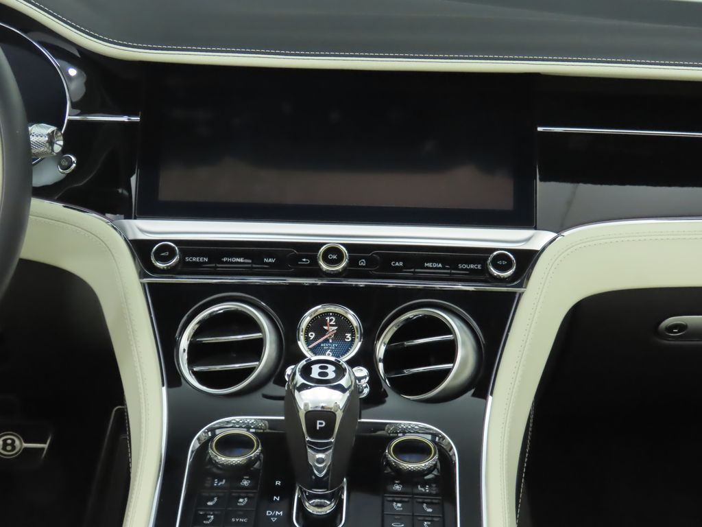 Thumbnail: 2022 Bentley Continental - 22