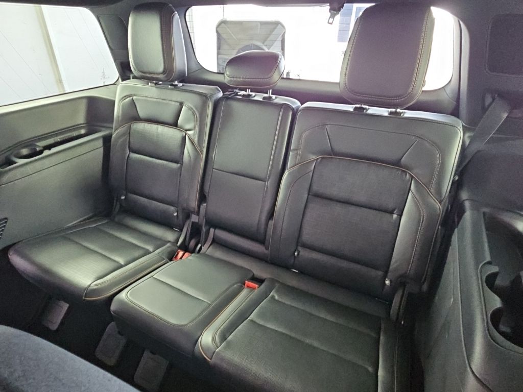 Thumbnail: 2025 Lincoln Navigator - 13