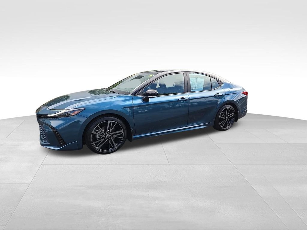 Ocean Gem/Black 2026 Toyota Camry Sedan Front-Wheel Drive Continuously Variable Transmission