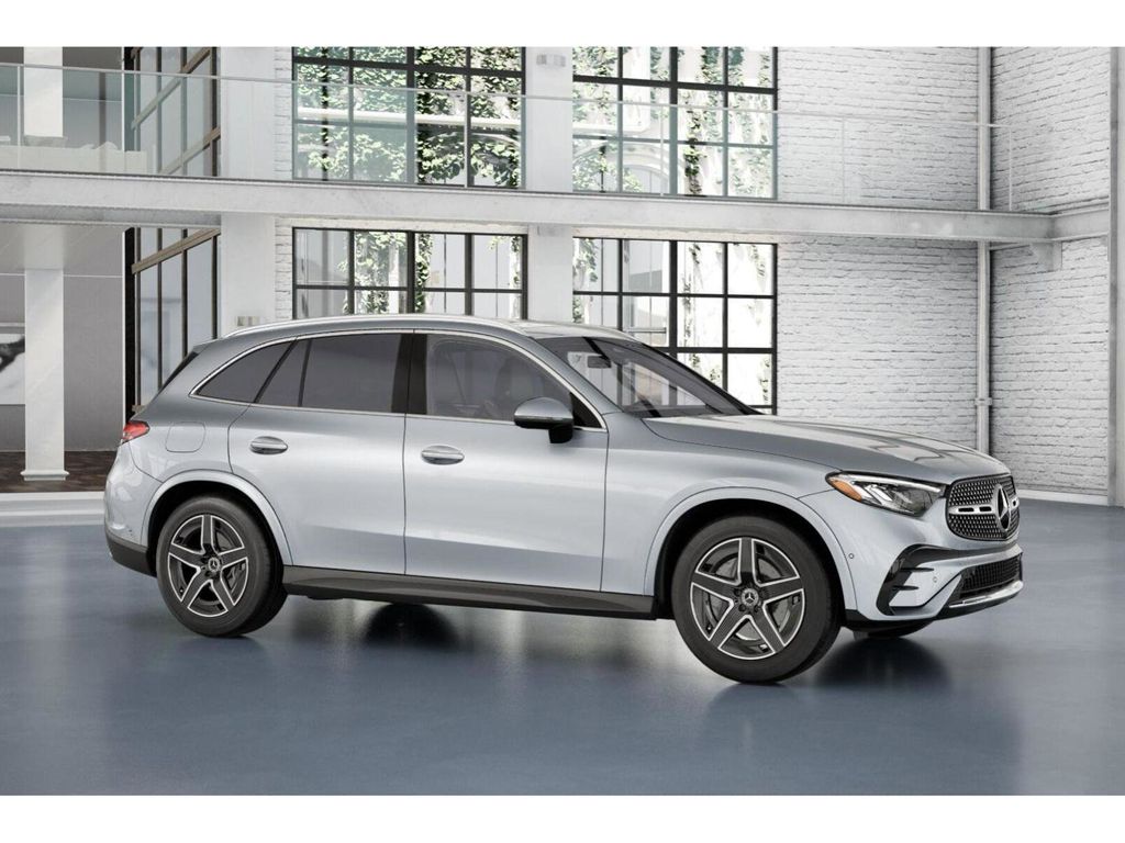 2025 Mercedes-Benz GLC GLC 300 13