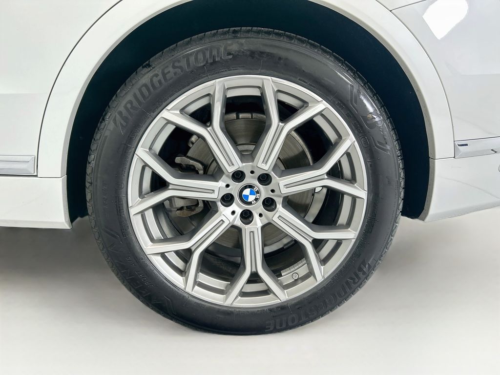 Thumbnail: 2019 BMW X7 - 30