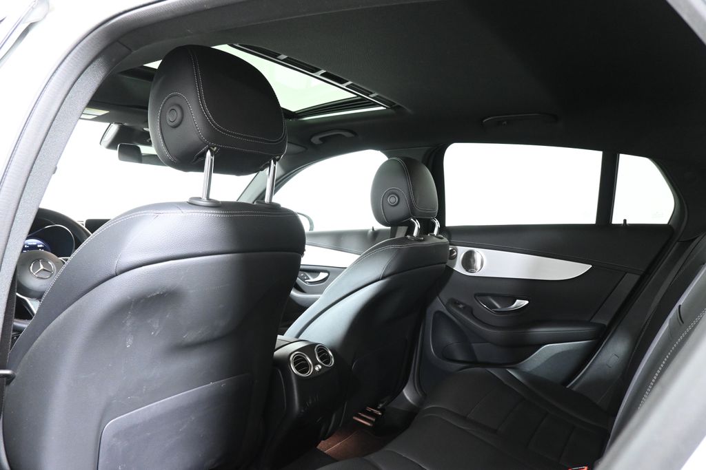 2023 Mercedes-Benz GLC 300 30