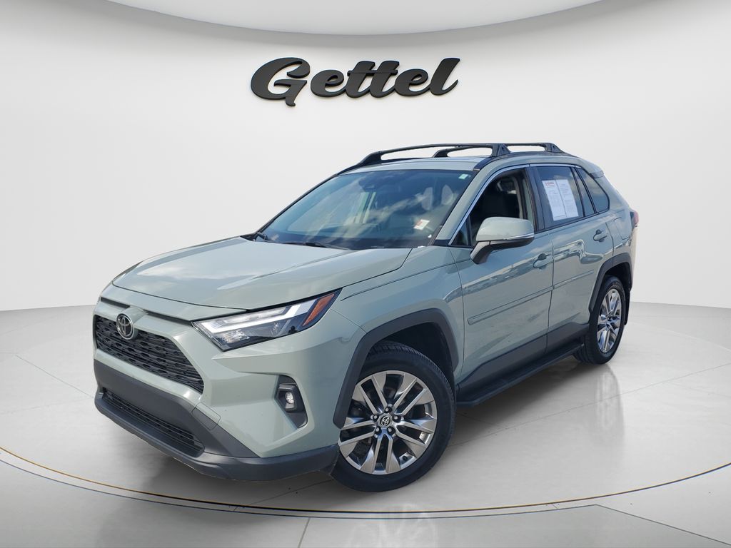 2022 Toyota RAV4 XLE Premium
