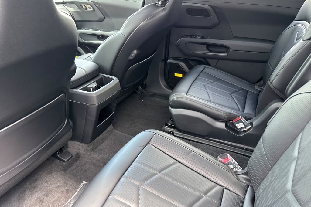 new 2027 Kia Telluride car, priced at $53,295