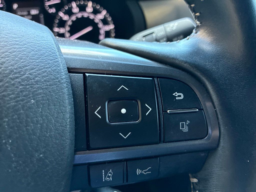 Certified Used 2022 Black Lexus 460 image 24