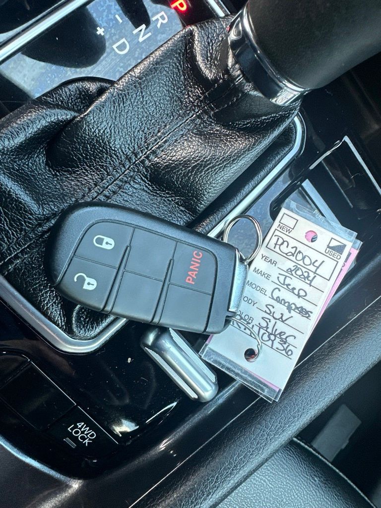Used 2024 Jeep Compass SUV